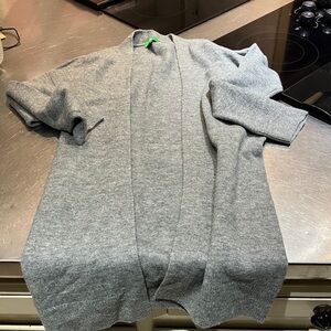 Women’s Dip Gray Knit Cardigan